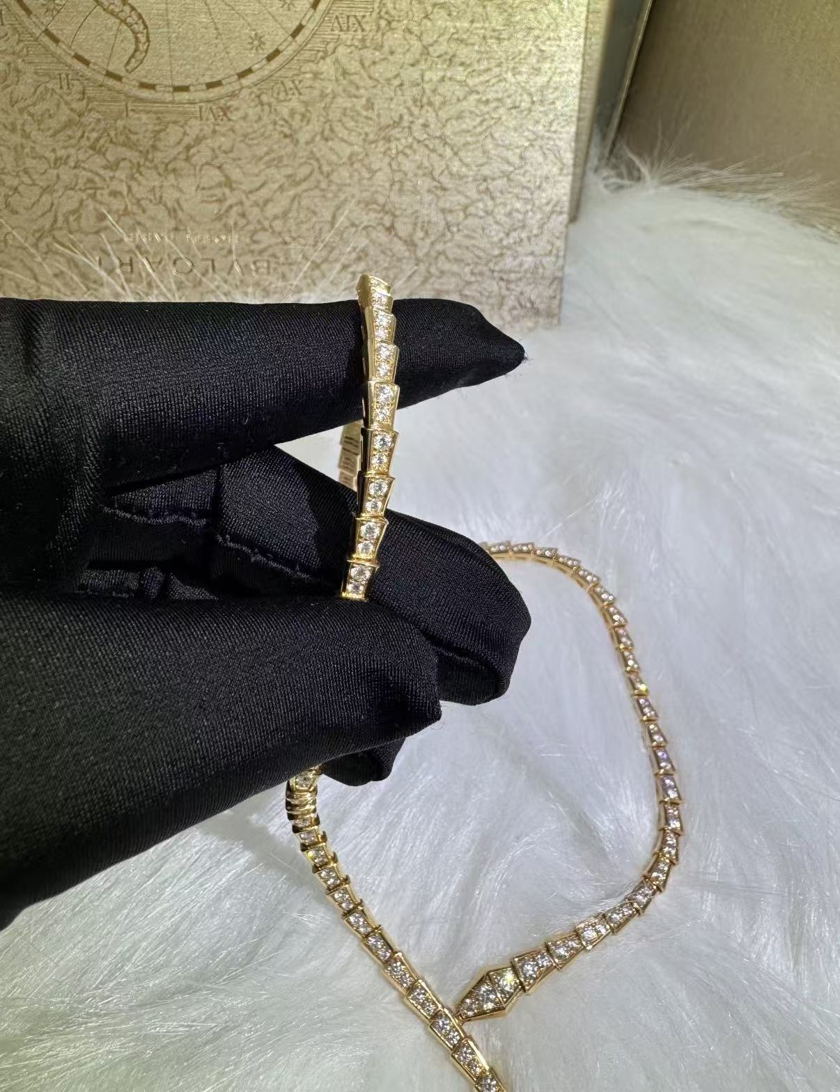 [GALE]HAUTE COUTURE GOLD SERPENTI NECKLACE