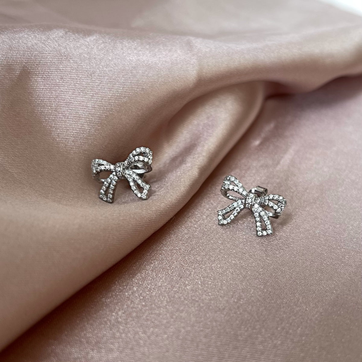 [GALE]Dainty Bow Shape Earrings