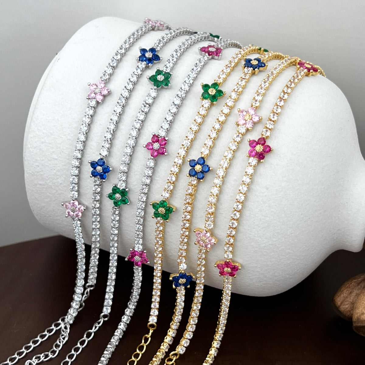 [GALE]Sparkling Flower Shape Tennis Bracelet