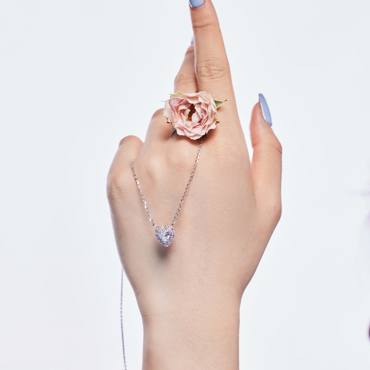 [GALE]Exquisite Heart Shape Necklace