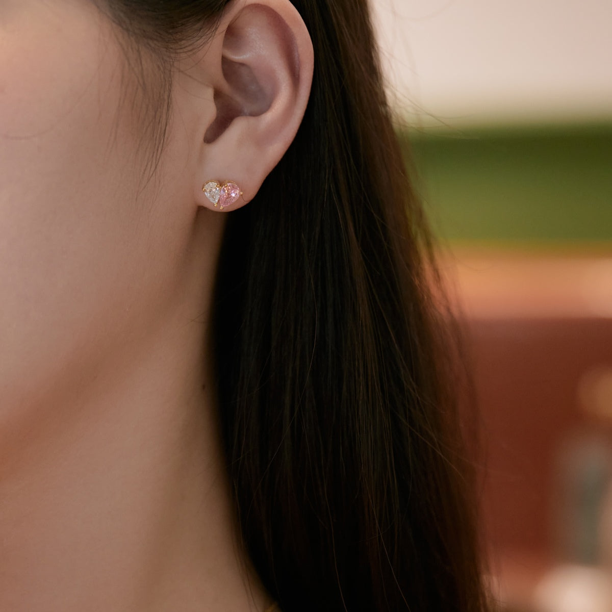 [GALE]Dazzling Elegant Heart Cut Lover Earrings