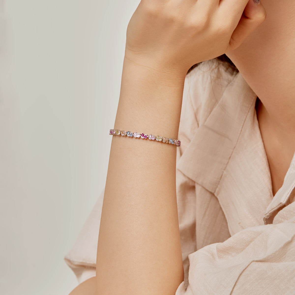 [GALE]Ornate Colorful Flower Shape Party Bracelet