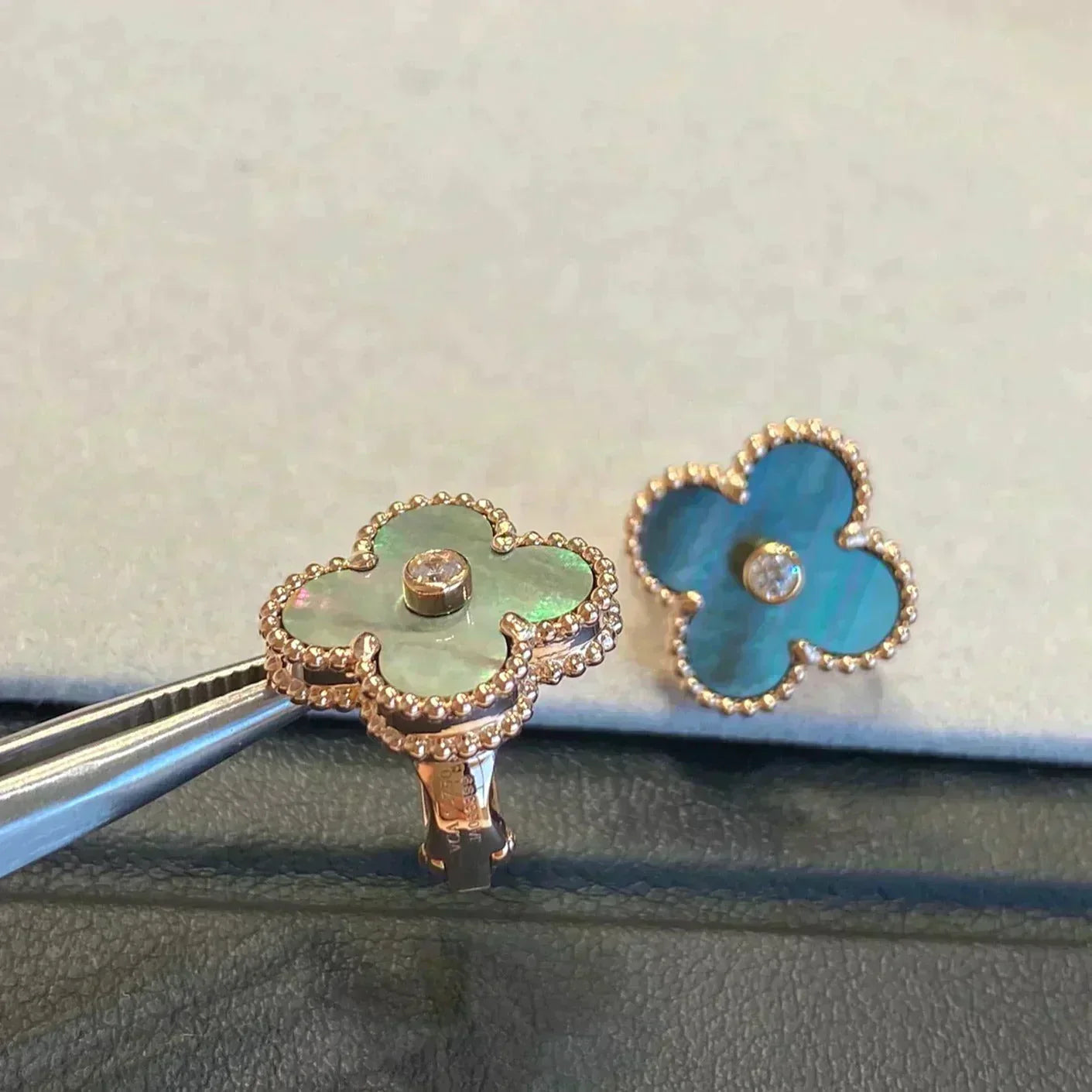 [GALE]CLOVER MEDIUM 1 MOTIFS GRAUER MOP DIAMANT-OHRRINGE