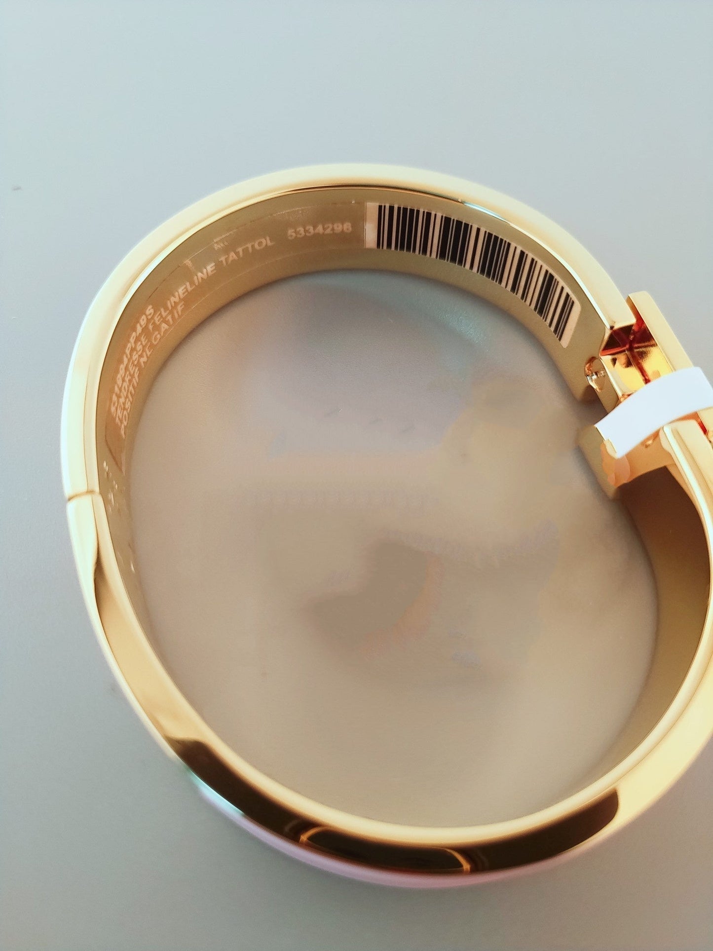 [GALE]H RED BRACELET