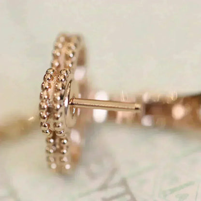 [GALE]CLOVER MEDIUM 1 MOTIFS VOL DIAMOND EARRINGS