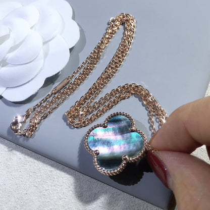 [ゲイル]クローバー 25mm ゴールド ダークモップ ビッグクローバーネックレス