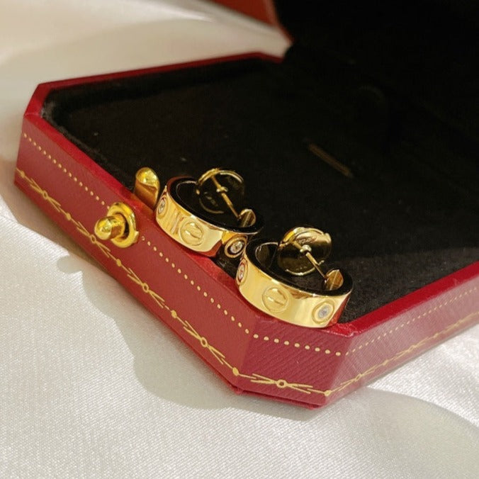 [GALE] LOVE OHRRINGE 5,7 MM 2 DIAMANTEN