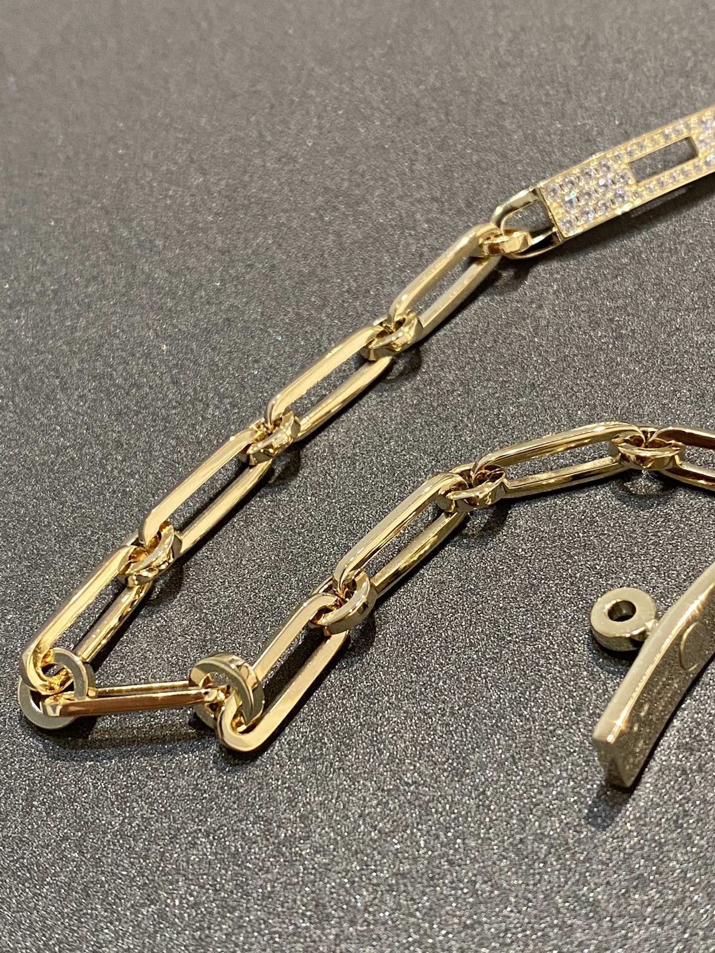 [GALE] KETTENARMBAND, KLEINES MODELL, DIAMANT