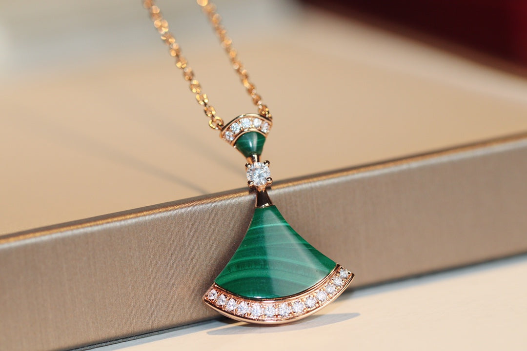 [GALE]DREAM NECKLACE MALACHITE DIAMOND
