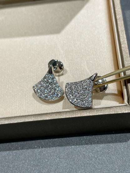 [GALE]DREAM STUD EARRINGS DIAMOND