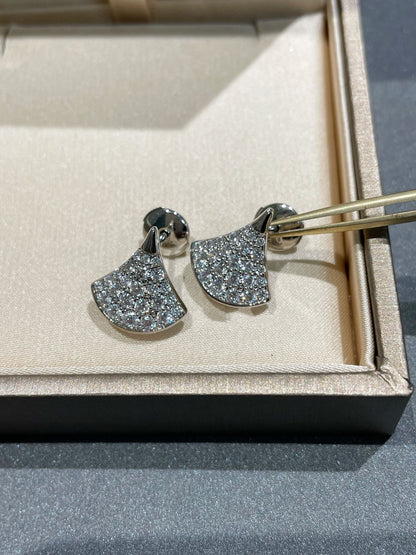[GALE]DREAM STUD EARRINGS DIAMOND
