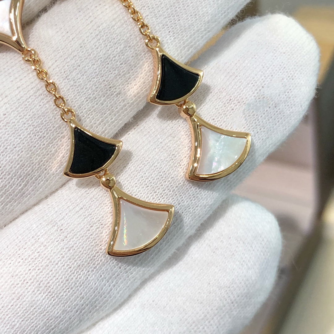 [GALE]DREAM EARRINGS 3 MOTIFS ONYX MOP PINK GOLD