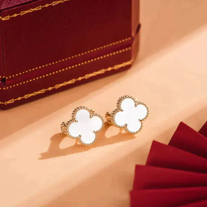 [GALE]CLOVER MEDIUM 1 MOTIFS WHITE MOP STUD EARRINGS