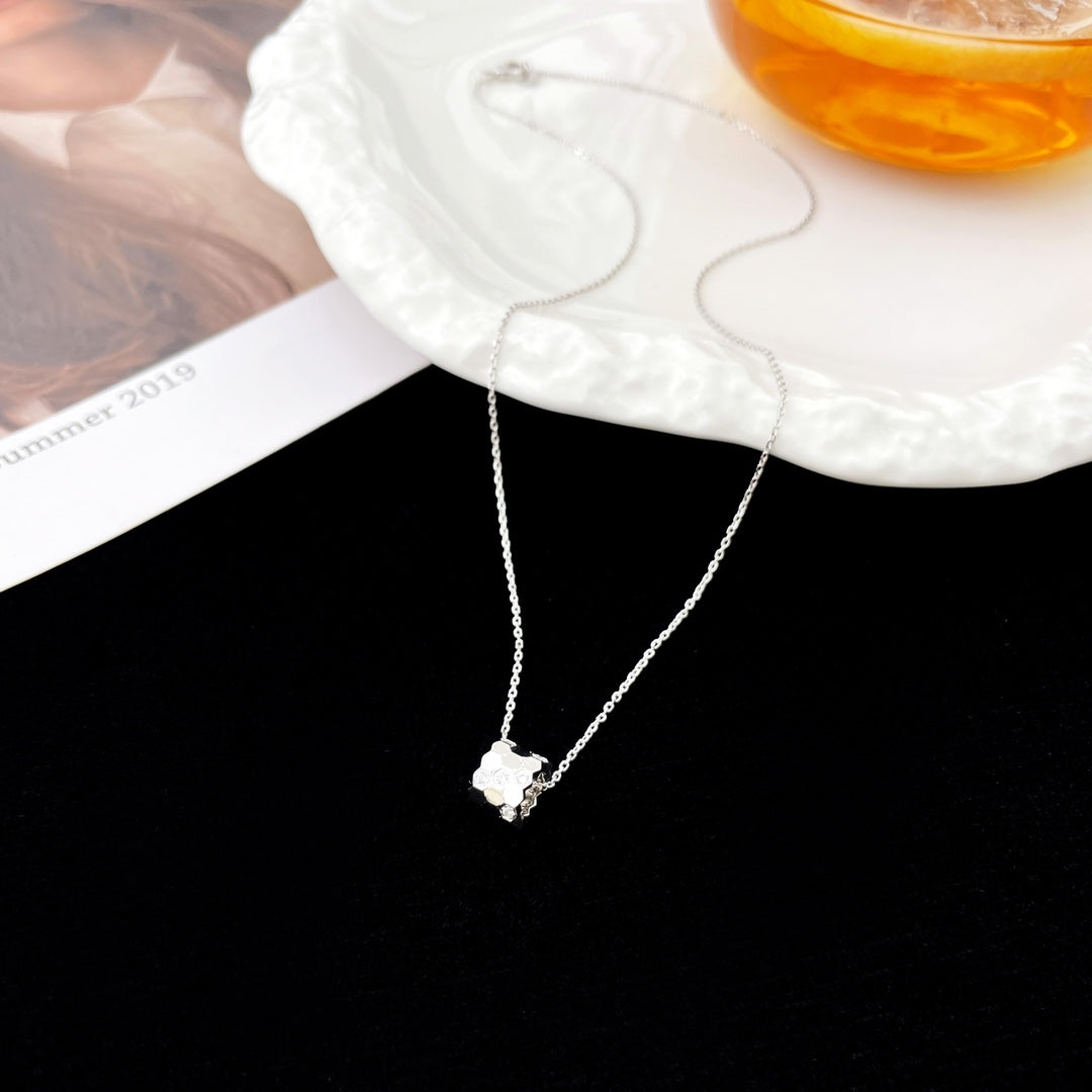 [GALE]BEE MINI PEDANT DIAMOND NECKLACE