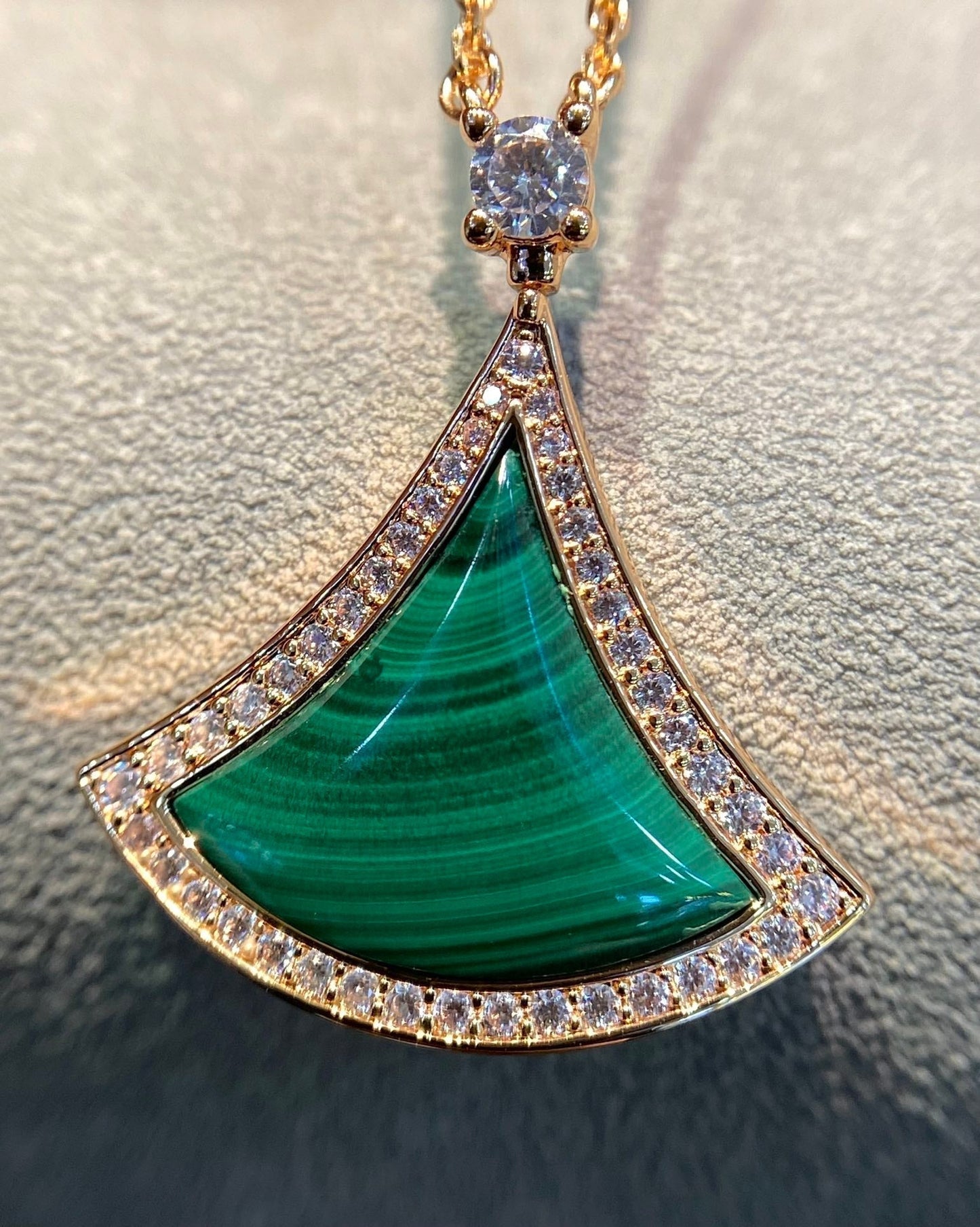 [GALE]DREAM MALACHITE DIAMOND PAVED PINK GOLD NECKLACE