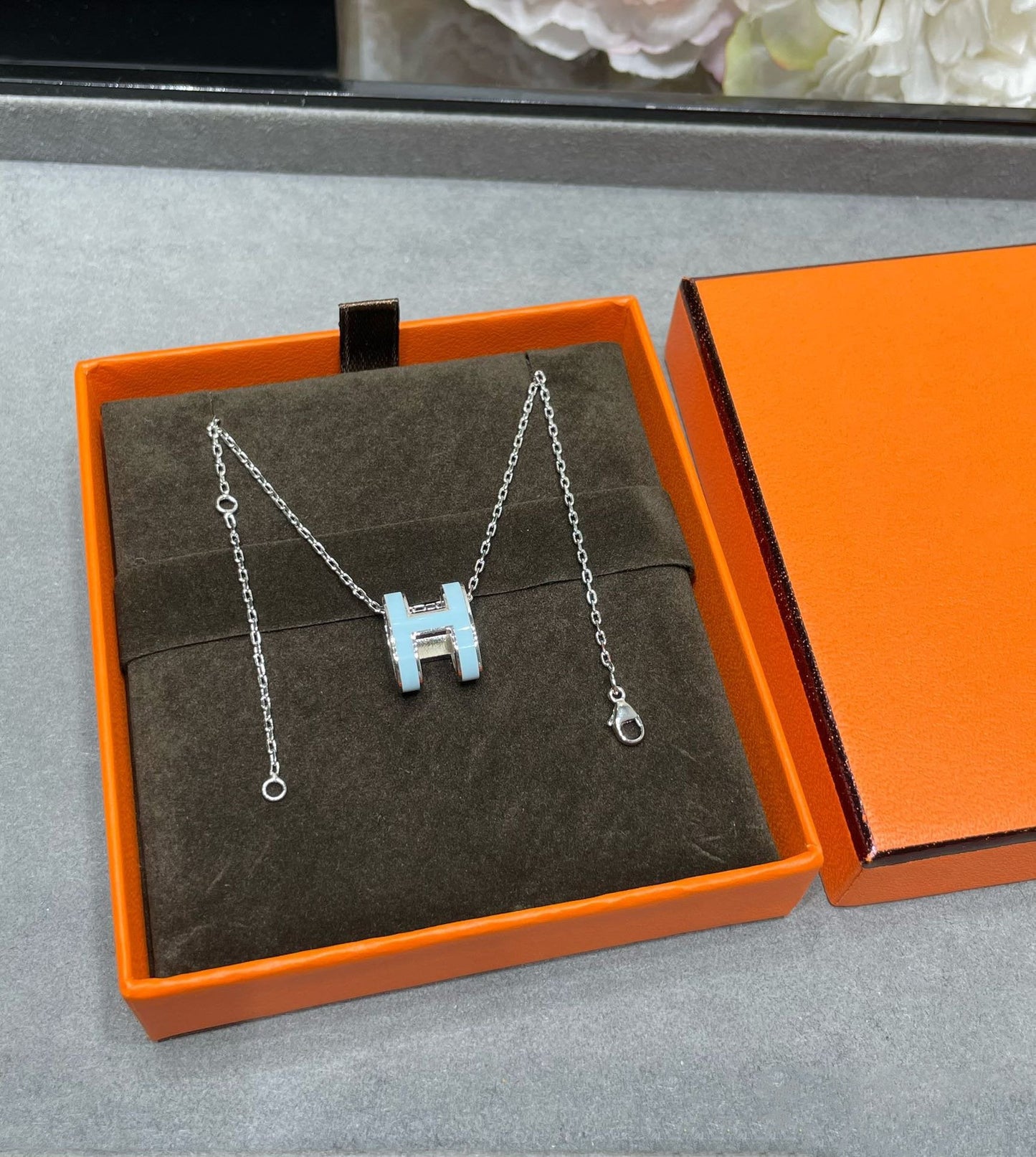 [GALE]POP H SKY BLUE NECKLACE