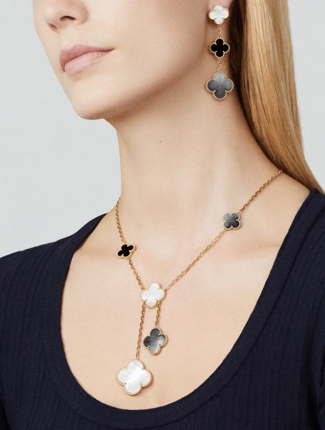 [GALE]CLOVER 3 MOTIF MOP ONYX DARK MOP PINK GOLD OHREN