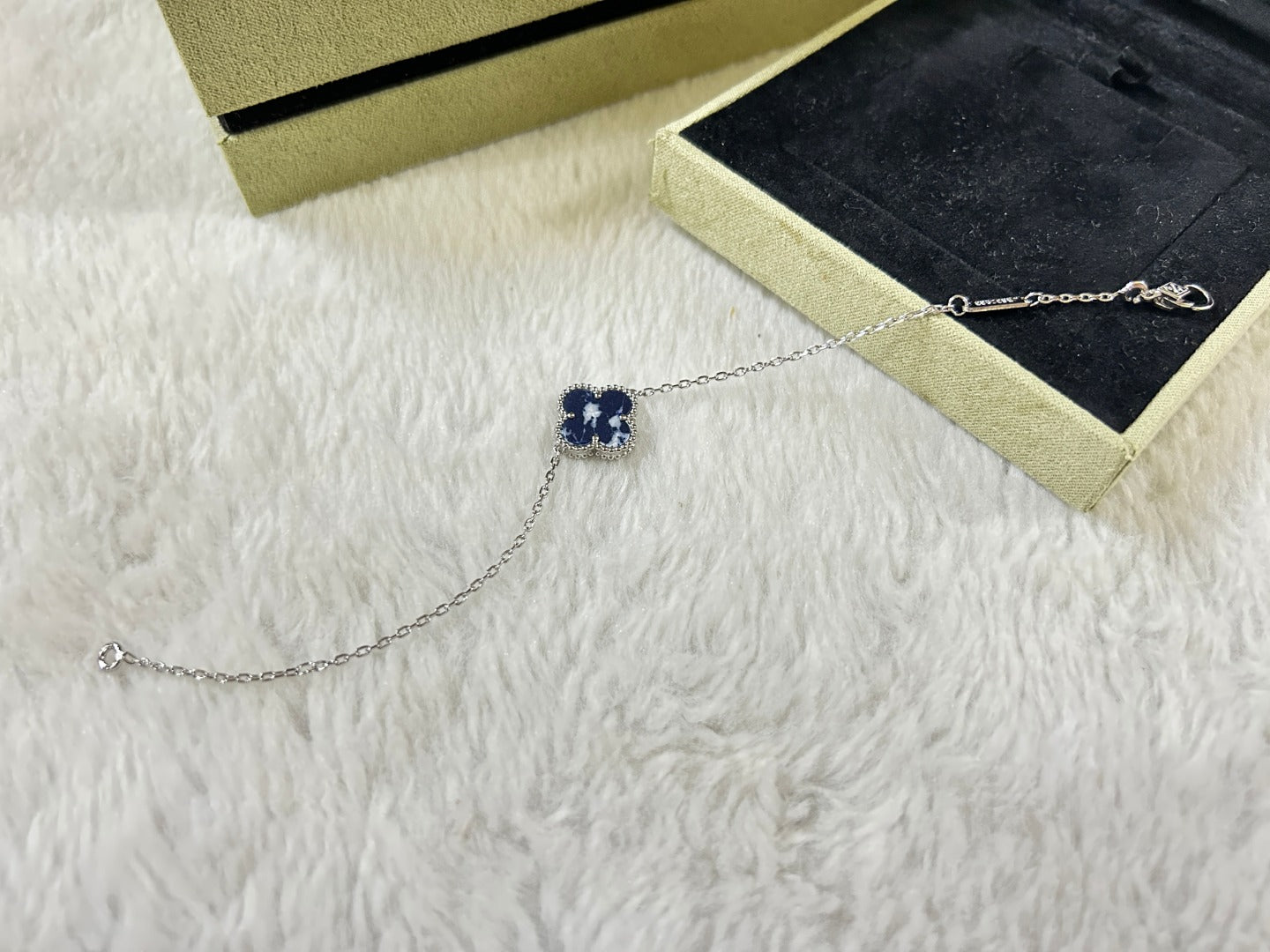 [GALE]クローバー 1モチーフ ピーターサイトブレスレット