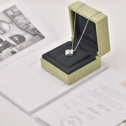 [ゲイル]クローバー 15mm ダイヤモンド レーザーネックレス シルバー