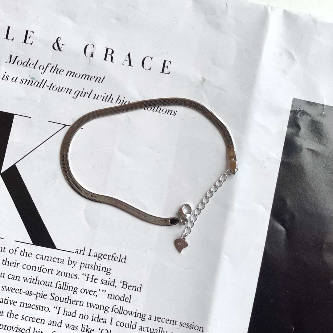 [GALE]Flache Schlangenknochen-Kettenklingen-Halskette