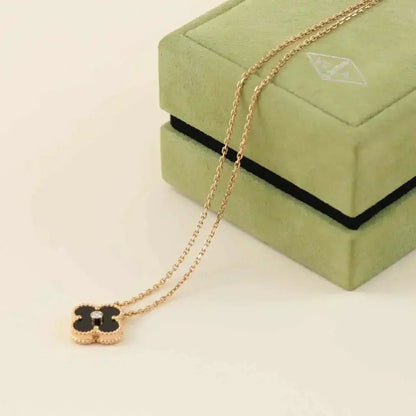 [GALE]CLOVER 15MM DIAMOND ONYX NECKLACE