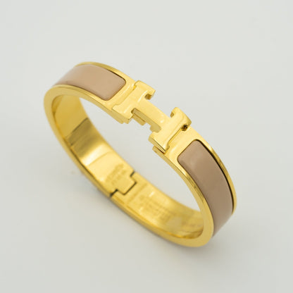 [GALE]H GREY BRACELET