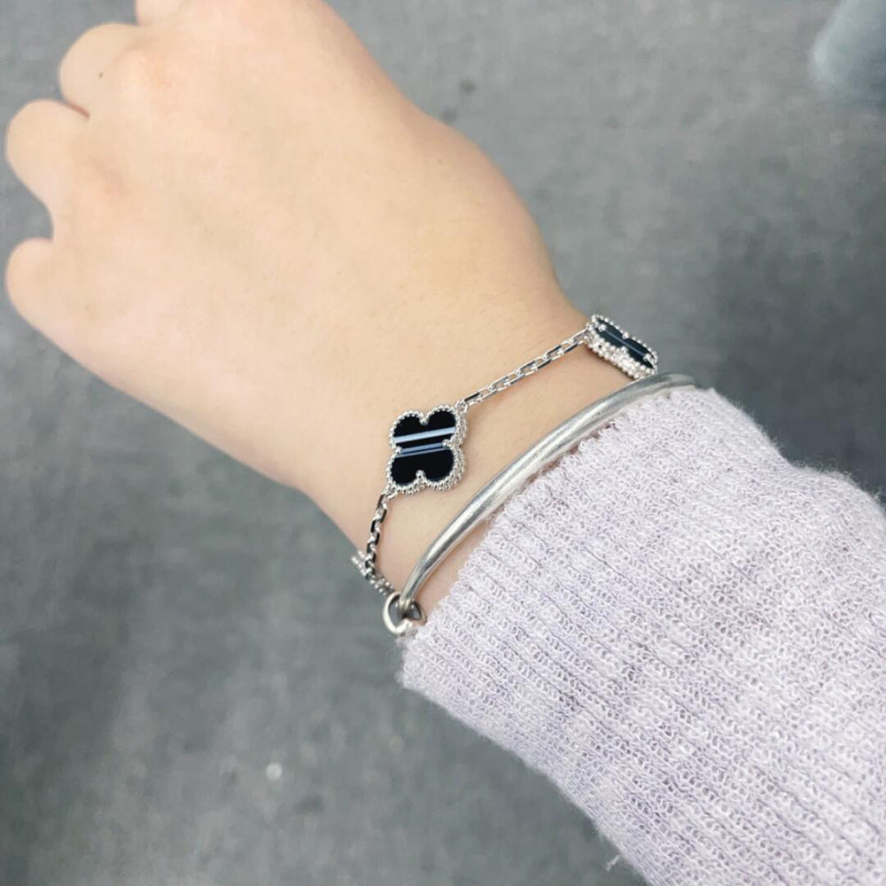 [GALE]CLOVER 5 MOTIF VEINED ONYX BRACELET SILVER