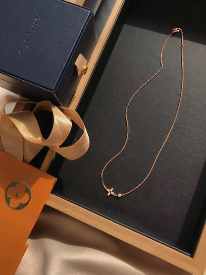 [GALE] BLÜTENANHÄNGER ROSÉGOLD UND DIAMANT