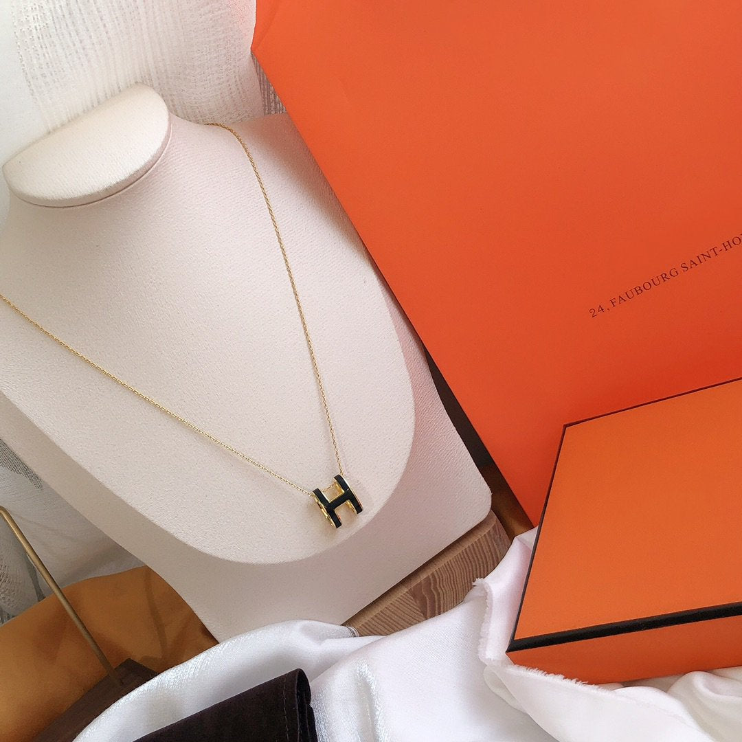 [GALE]HM CLIC BLACK ENAMEL GOLD NECKLACE