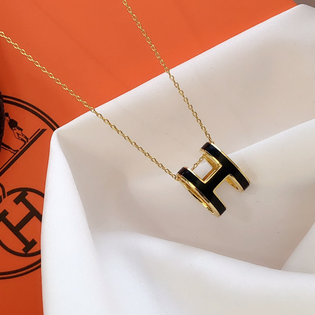 [GALE]HM CLIC BLACK ENAMEL GOLD NECKLACE