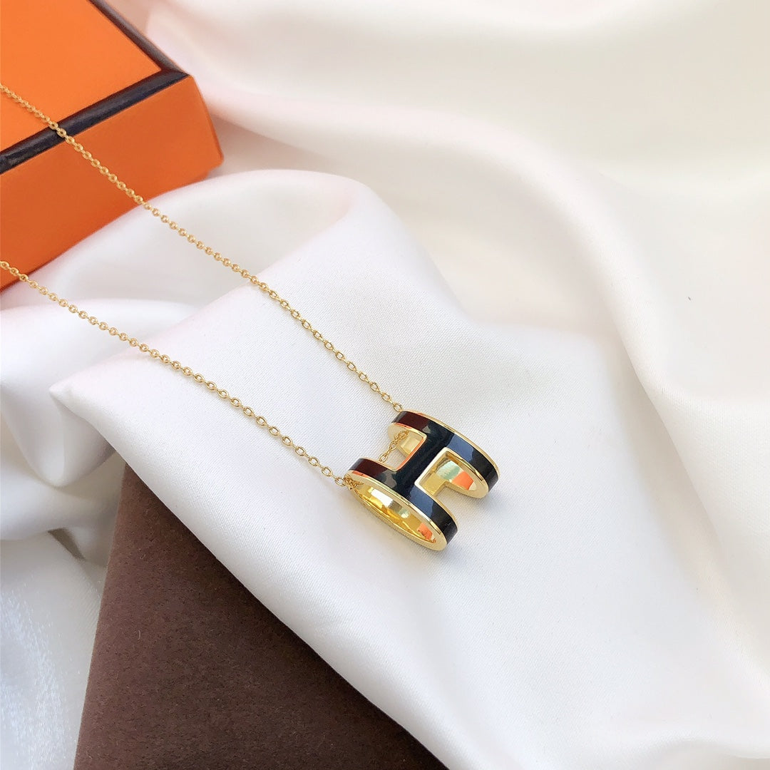 [GALE]HM CLIC BLACK ENAMEL GOLD NECKLACE