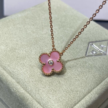 [GALE]CLOVER 15MM DIAMOND PINK MOP NECKLACE