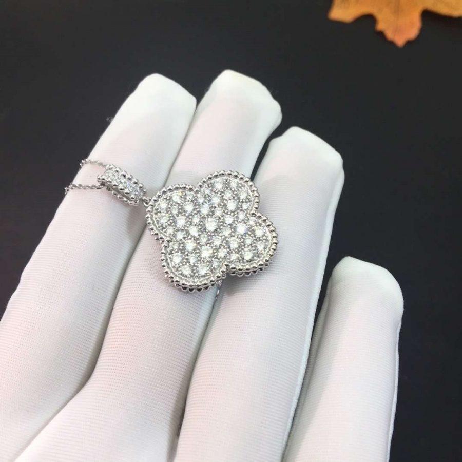 [GALE]CLOVER 25MM SILVER FULL DIAMOND BIG CLOVER NECKLACE