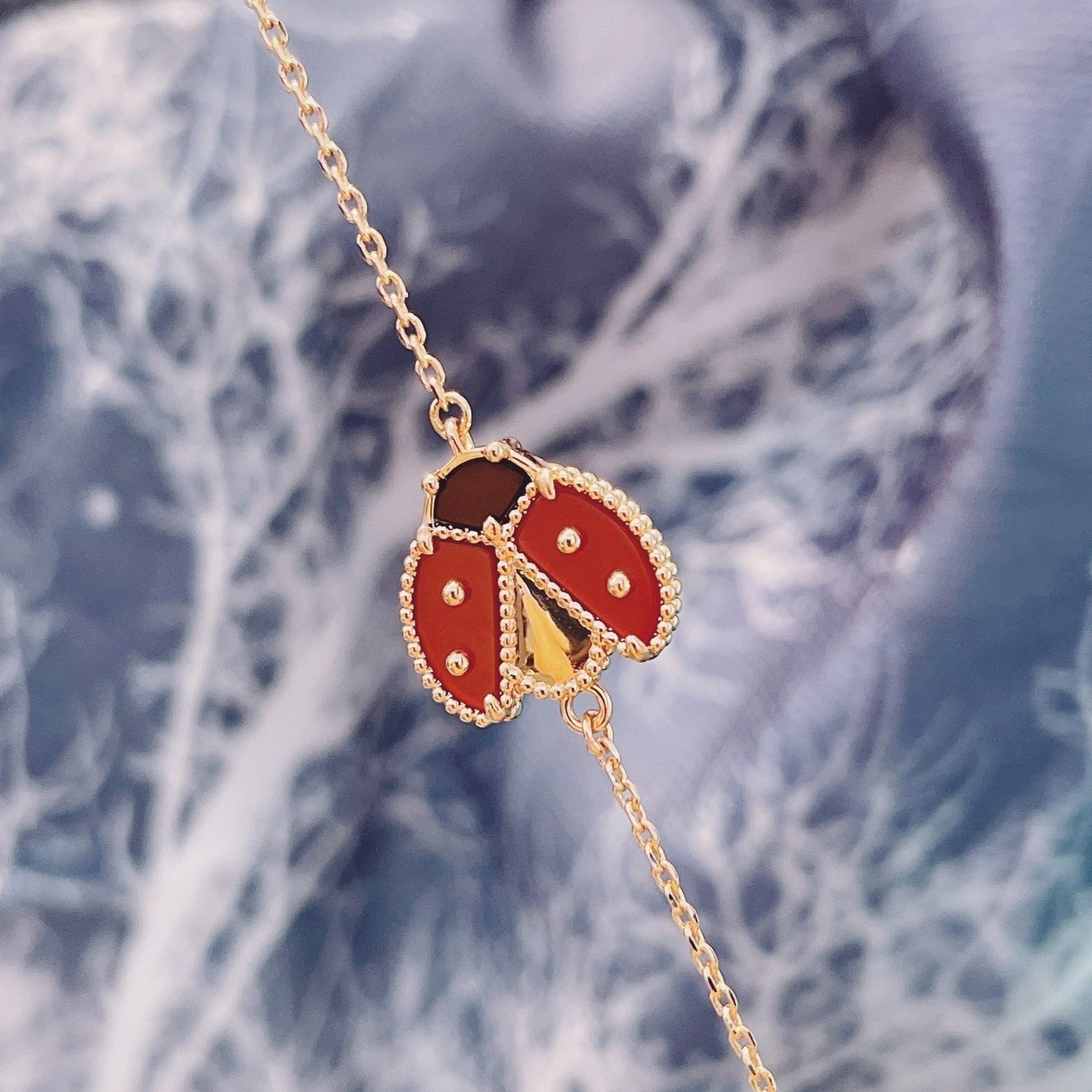 [GALE] Armband mit Glücksfedermotiv 1, rosa-golden